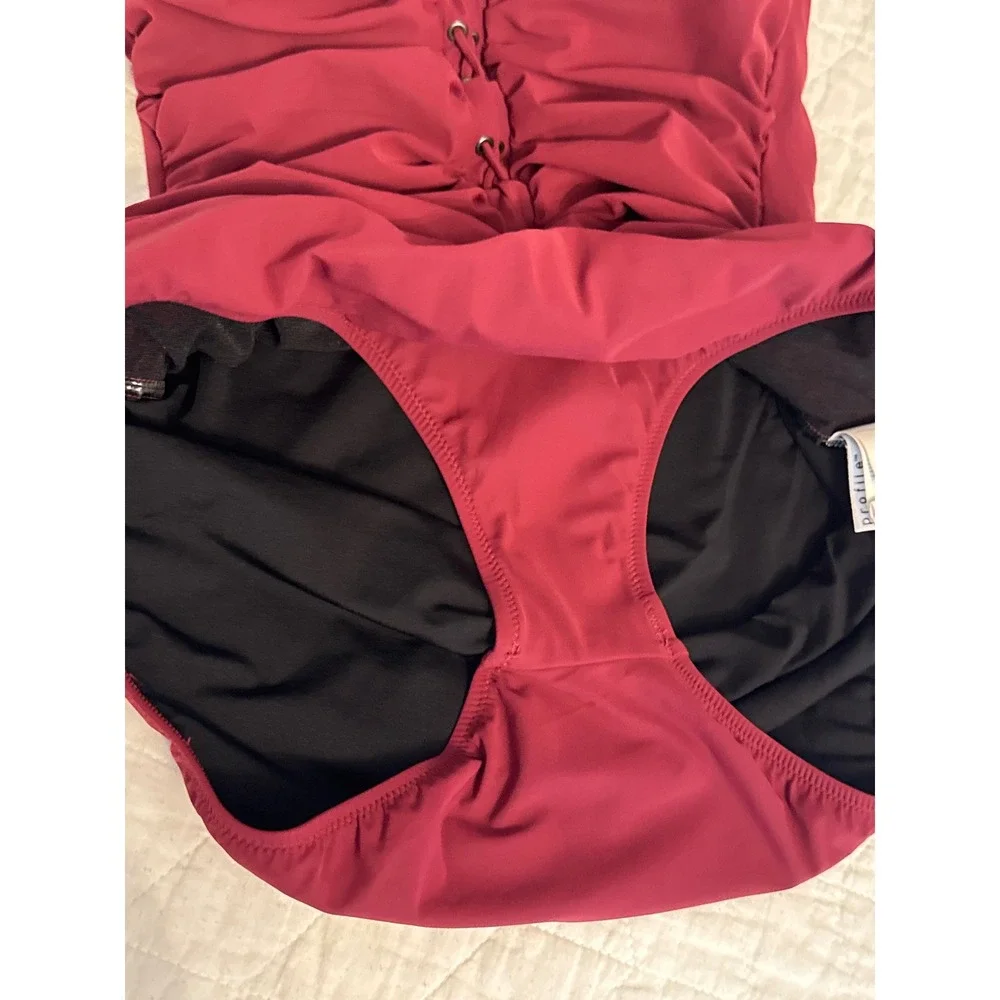 Profile by Gottex Ruched‎ One Piece Swimsuit Red Laced Halter Size 10